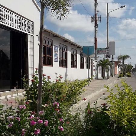 Hotel Manhattan Salinas Salinas (Santa Elena) Exterior photo